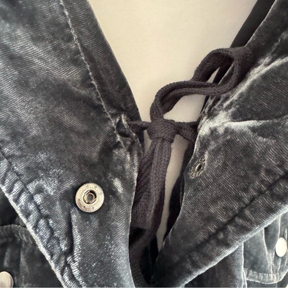 Lucky Brand Luxe Velvet Gray Utility Jacket S NWT - Picture 7 of 7